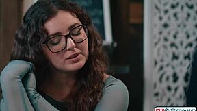 i fucked my tgirl college gf shaved pussy outdoors at cafe