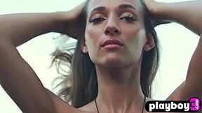 wanna see milf kenya's perfect booty and naked body up close?