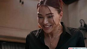 i fucked my tgirl college gf shaved pussy outdoors at cafe