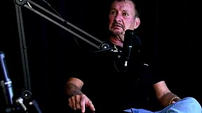 ted o ex-presidente getúlio vargas primo da mãe come novinhas no sofá da mansão carlos urach sheer red