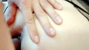 Skinny Sexy Amateur Milf Couple Enjoy Homemade Anal Assfucking in Passionate Session