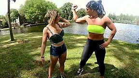 muscular milf bodybuilder rims squirts in hot lesbian training