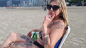 i recognized her at beach she invited me to see city ended up fucking my pussy full on red