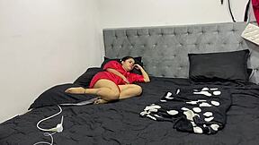 Chubby Big Tits Couple Masturbate Hard with Monster Dildo to Creampie Cum