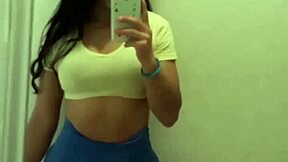 Rosmery Lara's athletic big ass bounces in tight leggings fitness slut