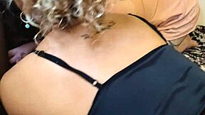 gostosa wife invites friend for juicy threesome creampie on big ass