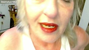 Gregory Worships Dawnskye1962's Huge Curvy Ass in Fetish Update