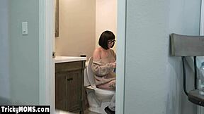 milf olive glass fingers trimmed pussy roleplaying desperate stepmom