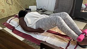 Watch me work out flashing my black pussy turning the whole gym into whores