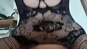 hey check out this korean girl letting loose with those moans