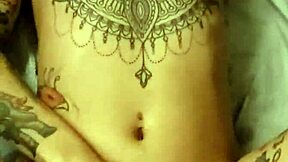 wanna taste this pretty brazilian milf's juicy pussy evelyn buarque?