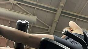 wanna watch me masturbate during public workout?