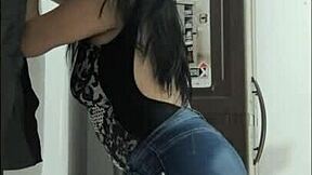 WOW MY BUSTY LATINA STEPMOM FLASHES HUGE NATURAL TITS IN LUXURY SHOW!