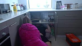 Milf Stepmom Blows Handyman Stepson! Then Rides to Creampie Explosion