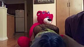 EbonY Lap Dance Tempts with Juicy Black Curves in Reality Tease