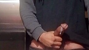 Kitchen Nut Explosion Hits Her Juicy Curves Hard