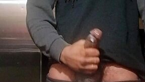 Kitchen Nut Explosion Hits Her Juicy Curves Hard