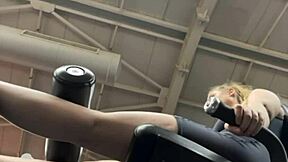 wanna watch me masturbate during public workout?