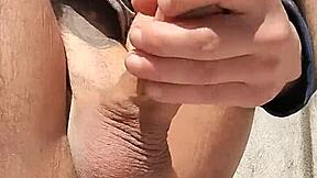 amateur strokes monster cock closeup outdoors riskin new neighbors seein public handjob orgasm