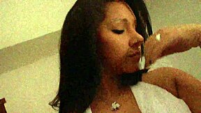 i fuck my pretty girlfriend