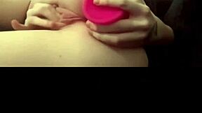 wanna see this slutty british gf masturbate horny on webcam?