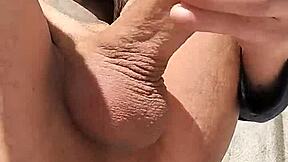 amateur strokes monster cock closeup outdoors riskin new neighbors seein public handjob orgasm