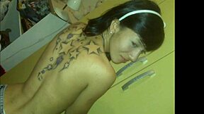 venezuelan latina dancer shakes her sexy curves wildly