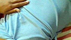 Gorgeous Curvy Big Tits Babe Fingers Swollen Wet Pussy On Cam