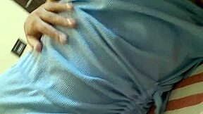 Gorgeous Curvy Big Tits Babe Fingers Swollen Wet Pussy On Cam