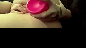 wanna see this slutty british gf masturbate horny on webcam?