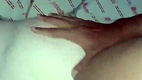 essa branquinha screams on my big black cock her tight pussy loves it rosinhapintoloko110