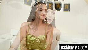 i jerk off watching chubby brunette milf claire dames lick mia molotov's fat pussy