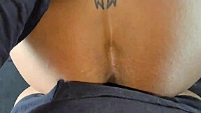 nailed that hot brunette at the gym and creampied her deep 😏