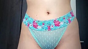 argentinian fitness hermanastra fingers perfect athletic pussy outdoors nympho style