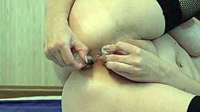 busty amateur milf homemade anal doggystyle double penetration shaved pussy fetish