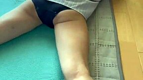 Amateur Japanese Bride Craves Horny Pussy Licking on Wedding Night