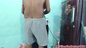 Homemade First-Time Indian Maid Fuck Ends In Doggystyle Creampie Squirt On Pussy