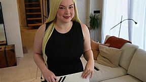 Realtor Begs for BBC Cumshot on Big Ass to Seal the Desperate Sale!