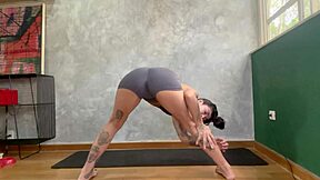 these yoga poses make my libido explode with desire pt 2