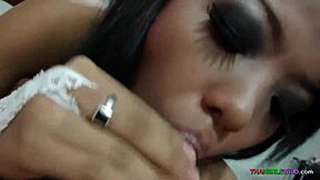 18 cutie thai girl bangs on sofa short time