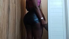 We sneak into public bathroom to pound my huge ass ebony goddess hard
