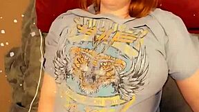 25 Days of Christmas Orgasms Day 4: Pregnant Belly Shakes with EYEROLLING Climax!