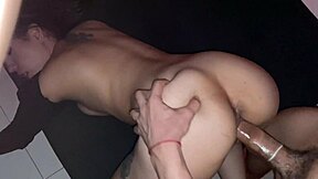 qu� delicioso es este helado chico sucio quiero mi dulce corrida despu�s de comer helado extra�o me folla en su casa