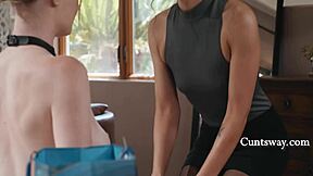 victoria voxxx dominates ashley lane's cunt with strapon and licks