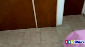 Homemade teen hermanastra tempts with big ass anal