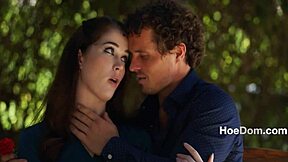 Robby Apples and Evelyn Claire spark hardcore outdoor fuck