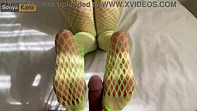 feeling her tight latina body shake from hard outdoor pounding