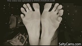 Lover licks toes and asshole in foot fetish