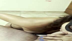 🤤 pov com essa secretaria casadinha gostosa dando pro chefe por aumento, faz tudo pela empresa! 📈