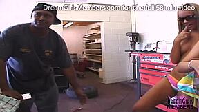 Florida coeds streaking nude on vacation?